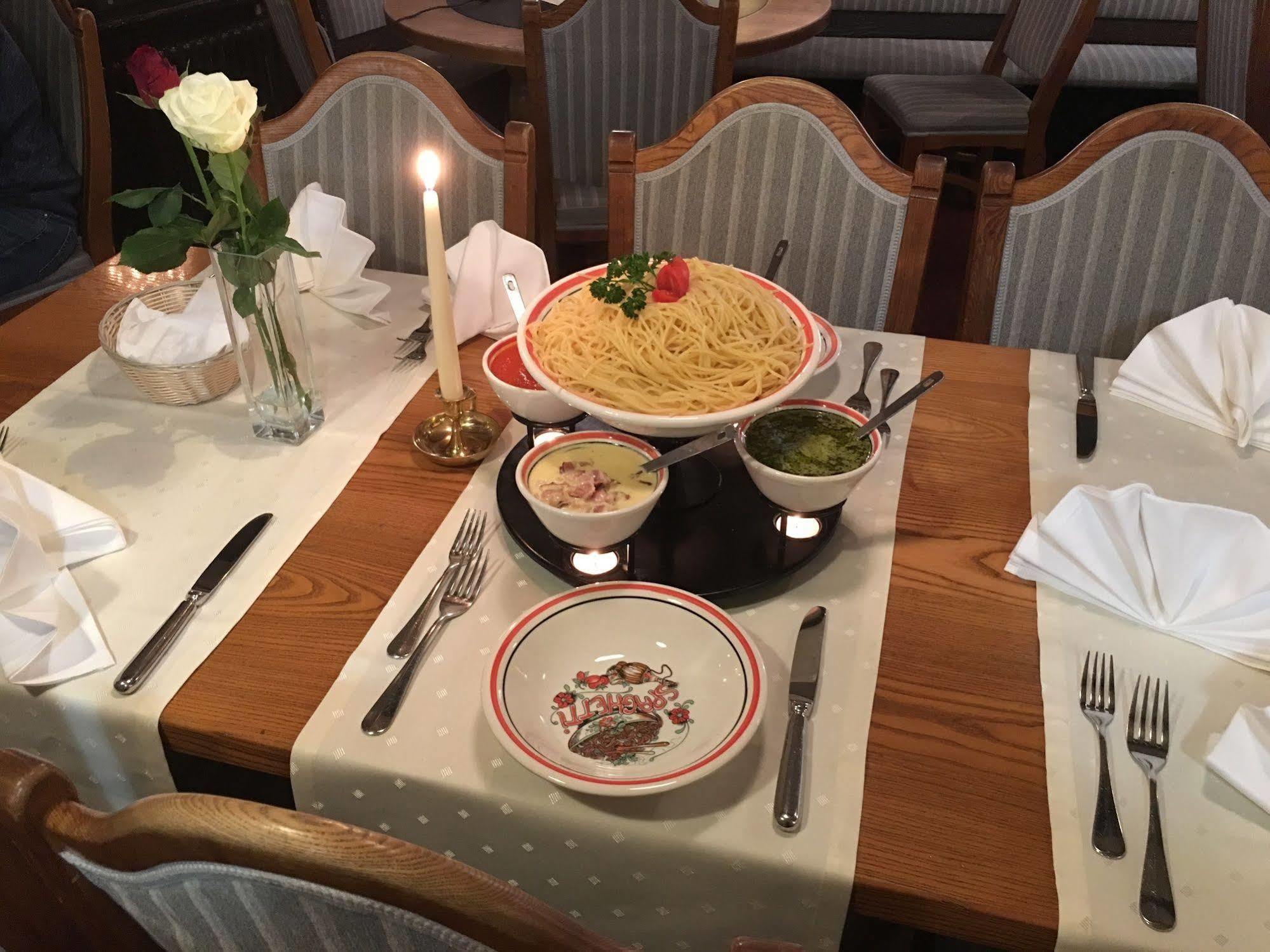 圣内酒店 艾因西德伦 外观 照片